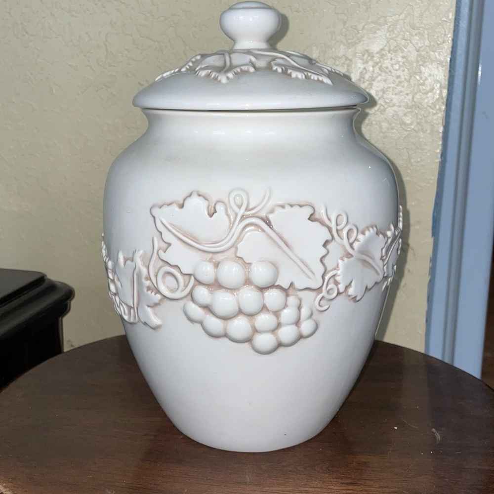 Seattle ceramic cookie jar